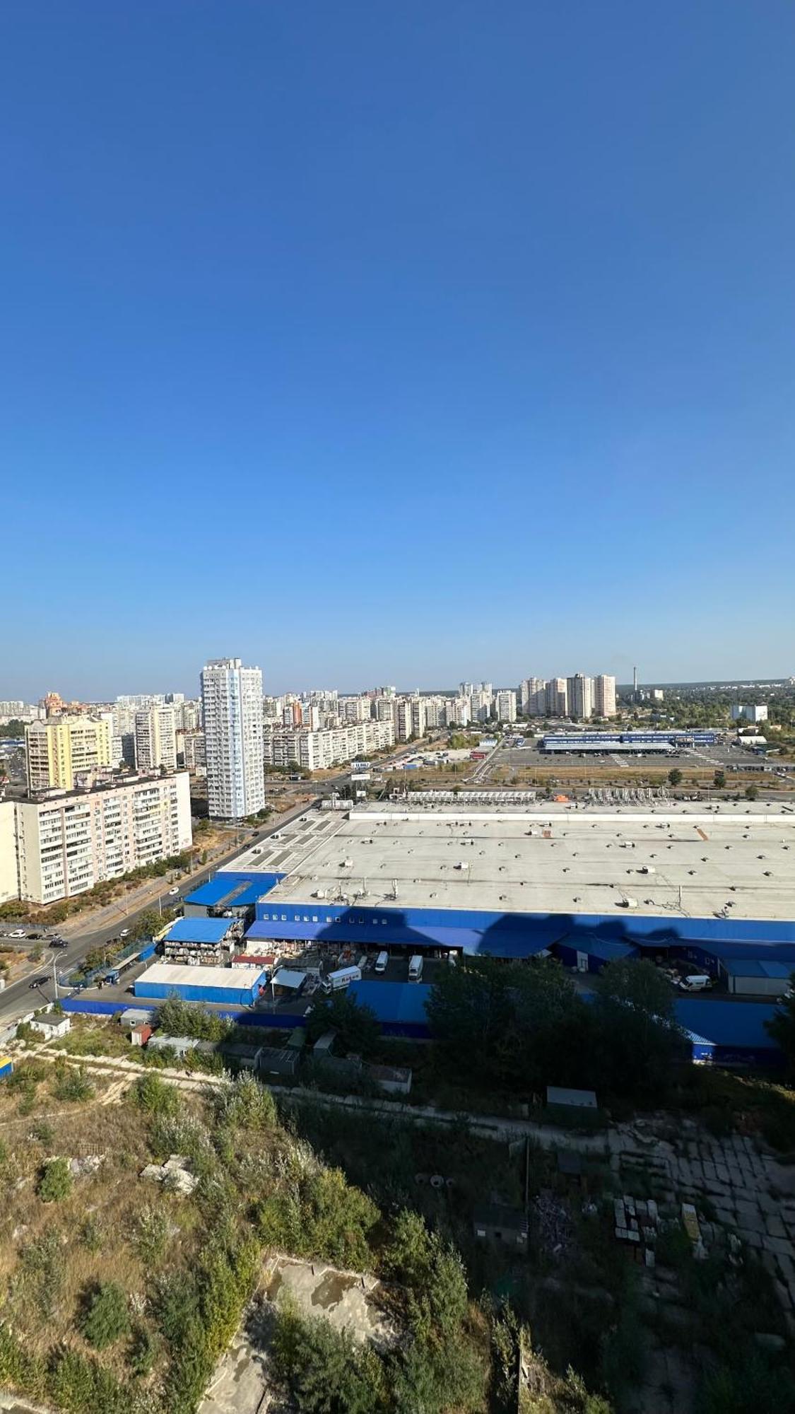 Є Генератор 1Кім Осокорки Вул Бориса Гмирі 20 Жк Патріотика 基輔 外观 照片
