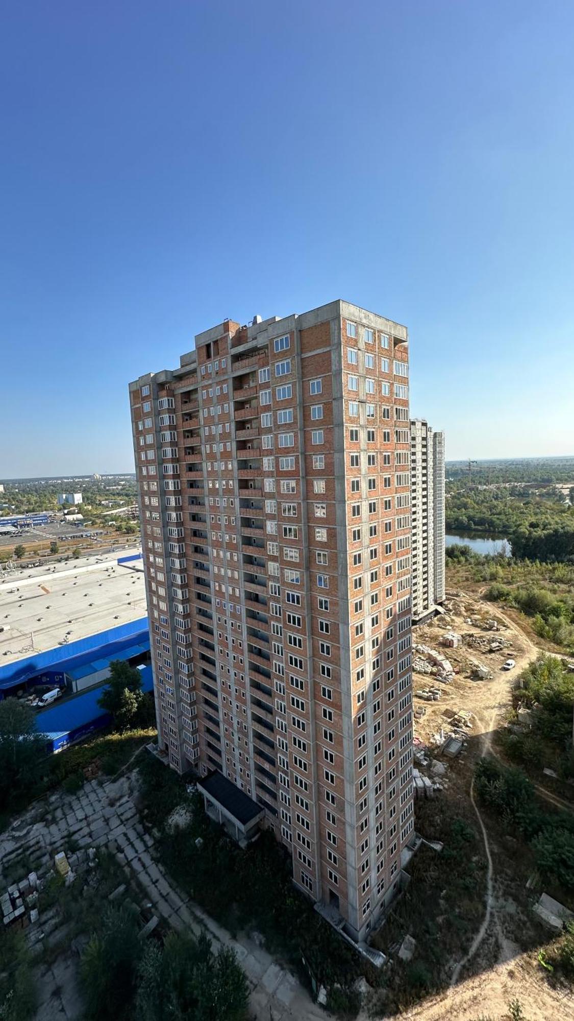 Є Генератор 1Кім Осокорки Вул Бориса Гмирі 20 Жк Патріотика 基輔 外观 照片